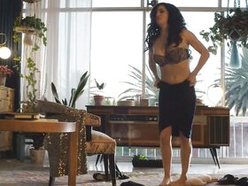 Марта Игареда секси – Сразить можно любого (2019) #2