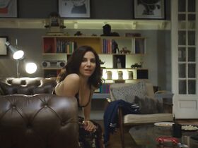 Марта Игареда секси – Сразить можно любого (2019) #5