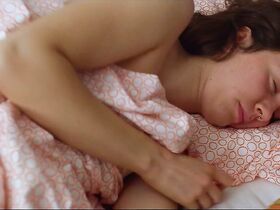 Эмма ван дер Влёйтен Буск секси – Bunny (2019) #3