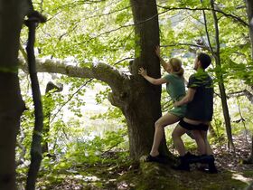 Лэрке Винтер секси – Между нами s01e05 (2019)