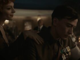 Дестини Миллнс голая – Человек в высоком замке s04e03 (2019) #5