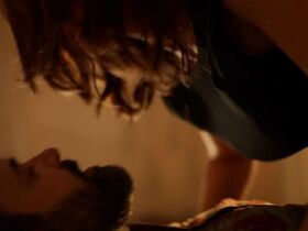 Наталия Вербеке секси – Узел s01e01-03 (2019) #3