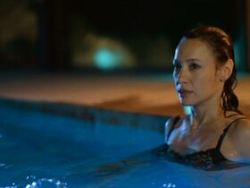 Наталия Вербеке секси – Узел s01e01-03 (2019) #6