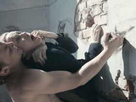 Нина Лощинина голая – Бесы (2014) #6