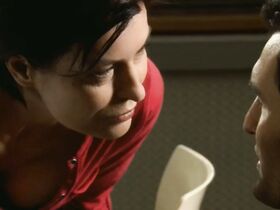 Данута Стенка секси – Инстинкт s01e03 (2011) #3