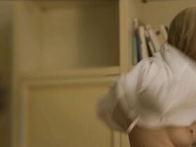 Елена Радоничич голая – Красная дверь s01e03,e05,e07 (2017) #21