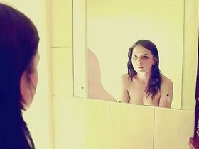 Диана Яхимович голая – Klatka 44 (2012) #9