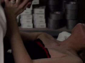 Кирстен Данст секси – Как стать Богом в центральной Флориде s01e06 (2019) #4