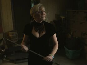 Кирстен Данст секси – Как стать Богом в центральной Флориде s01e01-03 (2019) #6