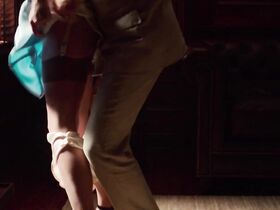 Натали Дормер секси – Страшные сказки: Город Ангелов s01e04 (2020) #2 #3