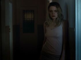 Сандра Држымальска голая – Вернись (2018) #17