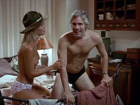 Мария Торнберг голая – Суперполицейские (2001) #10