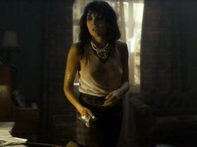 Ольга Болондзь голая – Человек с волшебной коробкой (2017) #12