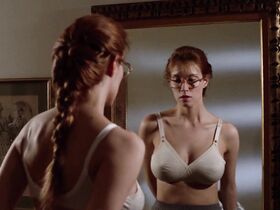 Моник Габриэль голая – Злые мультики (1992) #5