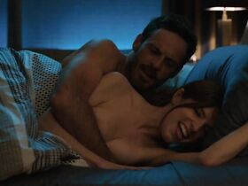 Анна Кендрик секси – Любовная жизнь s01e02 (2020)