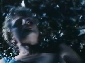 Изабелла Феррари голая – Дневник насильника (1995) #2