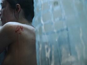 Сара Болгер секси – Хорошую женщину найти тяжело (2019) #3