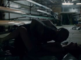 Мария Дембска голая – Веселье, веселье (2018) #11