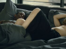 Лиза Дван голая – Главарь s03e07,e10 (2019) #7