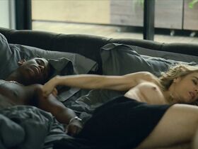 Лиза Дван голая – Главарь s03e07,e10 (2019) #9