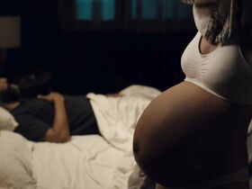 Хайди Тойни голая – Он мой (2019) #9