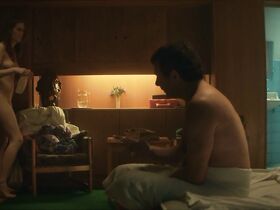 Полина Ауг голая – Юморист (2019) #10