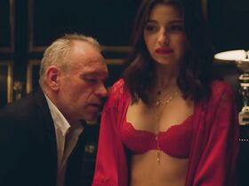 Юлия Венява-Наркевич секси – Это всегда стоит того s01e05 (2019)