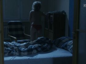 Магдалена Вробель секси – Наши пани в Варшаве s02-03 (2017-2018) #4