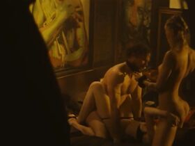 Зепюр Прилучная секси – В клетке s01e02 (2019) #5