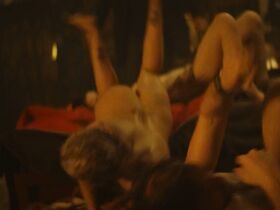 Зепюр Прилучная секси – В клетке s01e02 (2019) #8