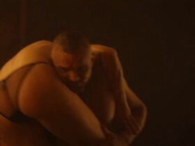 Екатерина Маликова секси – В клетке s01e01 (2019) #5