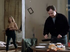 Эдита Ольшувка голая – Экстрадиция s01e02 (1995) #2