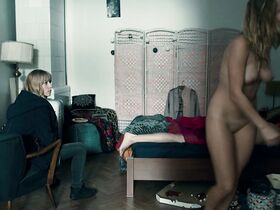 Мартына Ковалик голая – Принцип удовольствия s01e07 (2019)