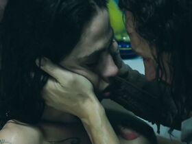 Роберта Маттеи голая – Итальянская гонщица (2016) #8