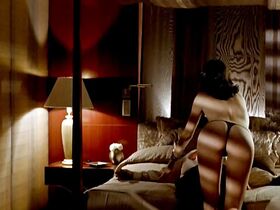 Сорая Шавеш голая – Девушка по вызову (2007) #10