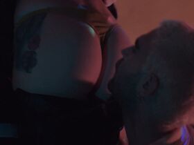 Кумелен Санс голая – Маргинал s03e04-05 (2019) #11