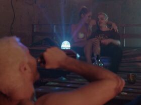 Кумелен Санс голая – Маргинал s03e04-05 (2019) #18