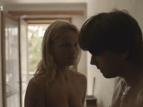 Андреа Данькова голая – Водяной s01e03 (2019) #5