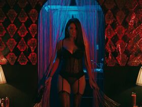 Энди Ромеро секси – Механизм s02e05 (2019) #2