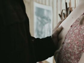 Аня Шнайдер голая – Когда мы мечтали (2015) #3