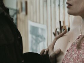 Аня Шнайдер голая – Когда мы мечтали (2015) #4