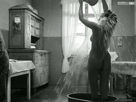 Ангелика Валлер голая – Кролик — это я (1965) #4