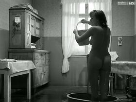 Ангелика Валлер голая – Кролик — это я (1965) #5