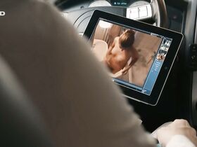 Анника Блендль голая – Комиссар Хеллер s01e02 (2014) #8