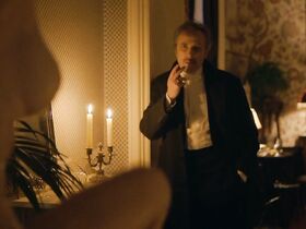 Одри Флёро голая – Благотворительный базар s01e03, e04, e07 (2019) #6