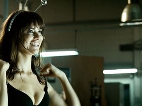 Алинне Мораес секси – Человек будущего (2011) #12