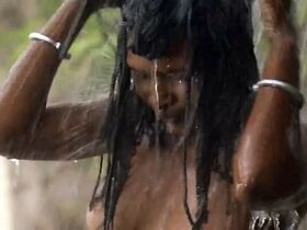 Ауа Сангаре голая – Яркий свет (1987) #3