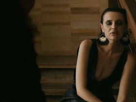 Ана Луиза Риос голая – Клуб каннибалов (2018) #11