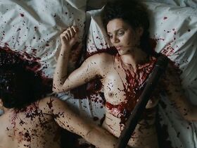 Ана Луиза Риос голая – Клуб каннибалов (2018) #18