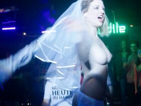 Аманда да Глория голая – Winterherz: Tod in einer kalten Nacht (2018) #8